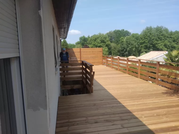 Création d'une terrasse en bois vers Libourne, Coutras, Thierry Banier